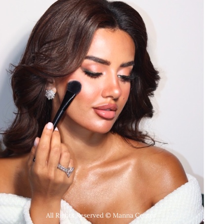 مكياج وإشراقة من منّا سنتر